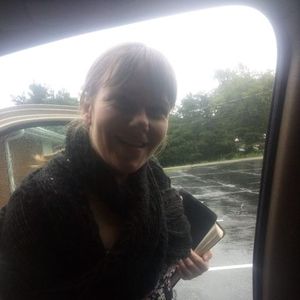 Meet your Posher, Tonya